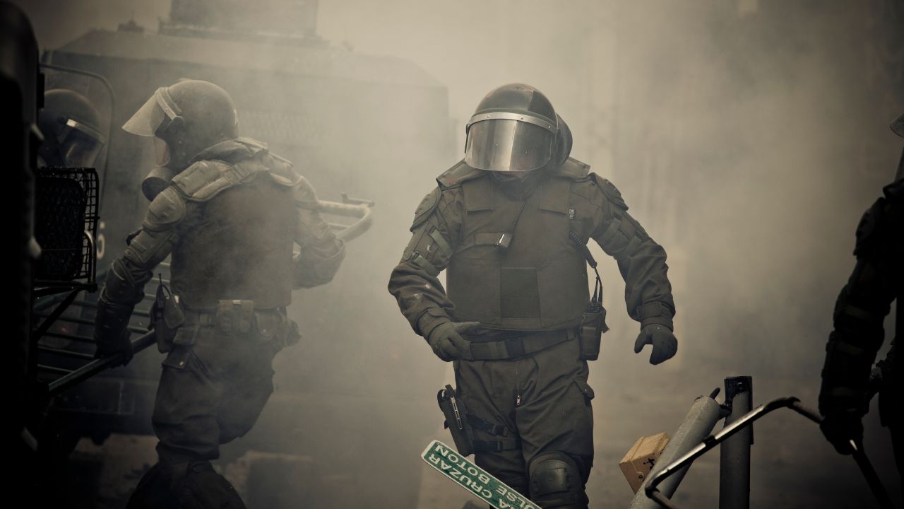 Cara Menghilangkan Efek Gas Air Mata