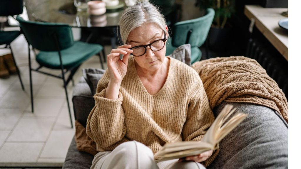 Cara agar Bebas Kacamata Baca