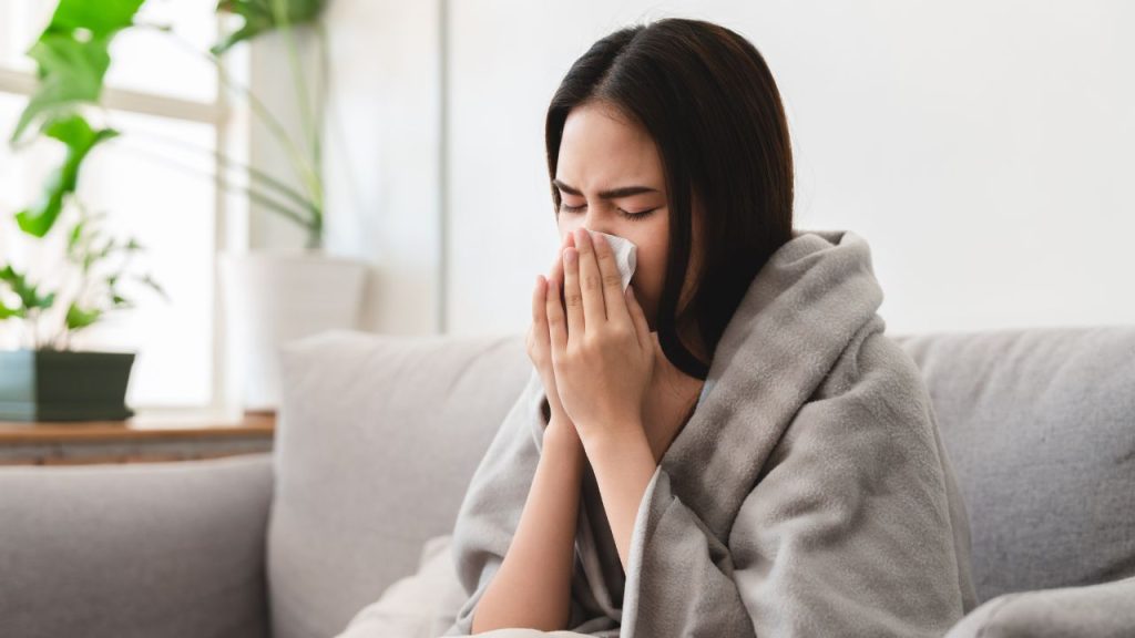 Gejala Mata Berair saat Flu