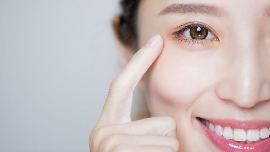 Tips Kesehatan Mata Selama Puasa agar Ibadah Nyaman