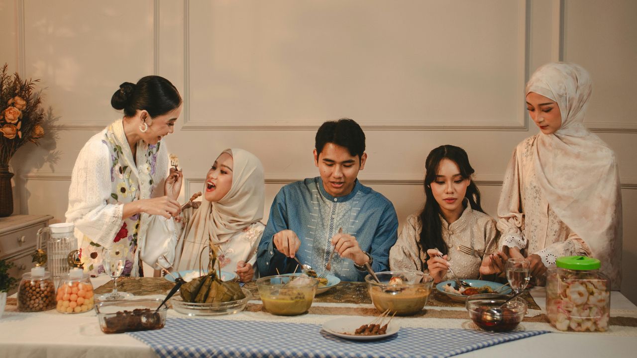 Makanan saat Lebaran yang menyehatkan mata