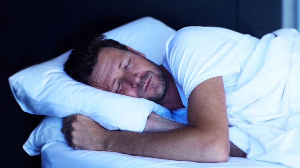 Tips Tidur Tetap Tercukupi saat Puasa