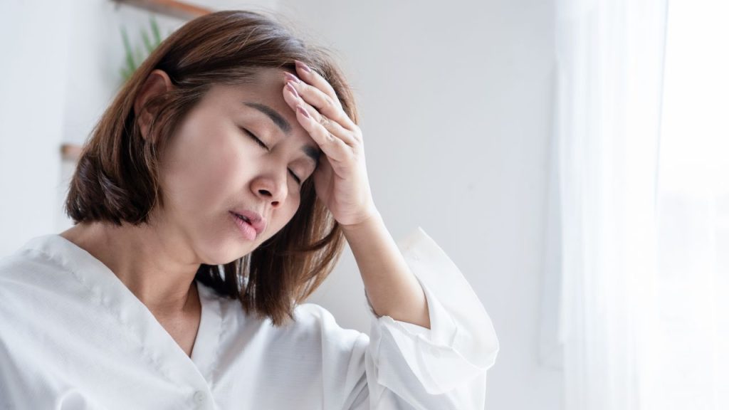 Cara Mengatasi Pusing Mata Lelah