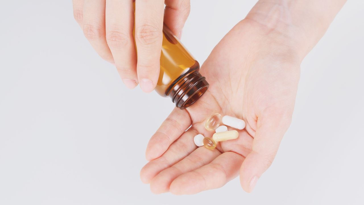 Vitamin Mata Vs Obat Tetes