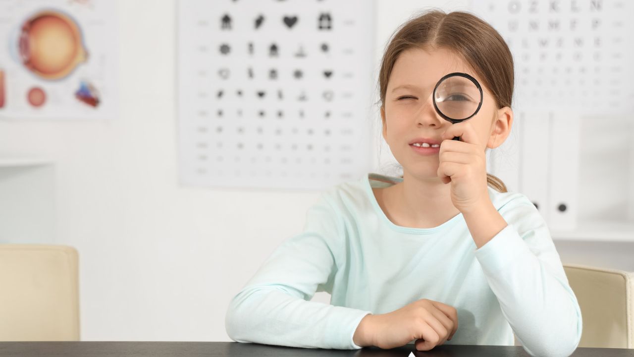 Cara Cek Pupil Mata Anak